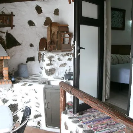 House With 2 Bedrooms In Mancha Blanca With Wonderful Mountain View Furnished Terrace And Wifi 5 Km From The Beach * Tinguaton